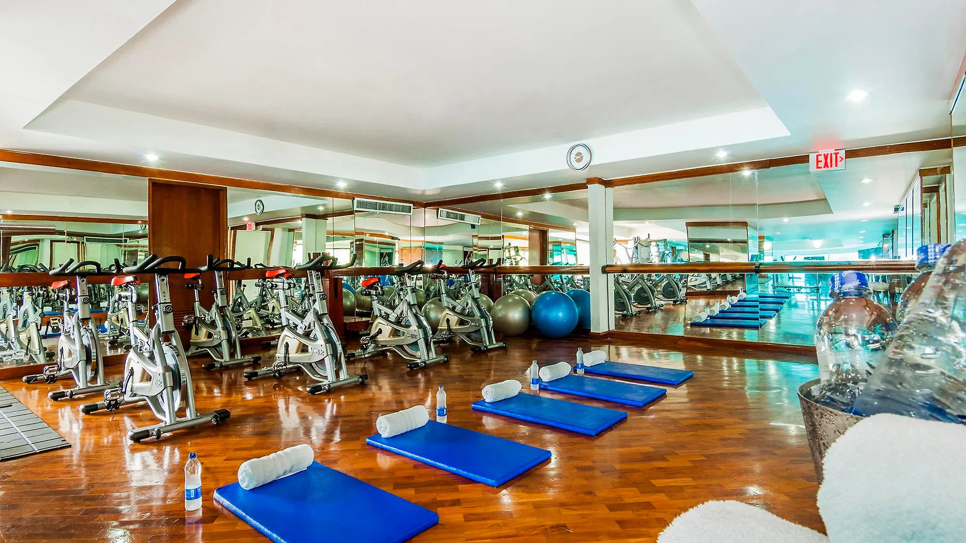 فندق Almirante Cartagena Colombia