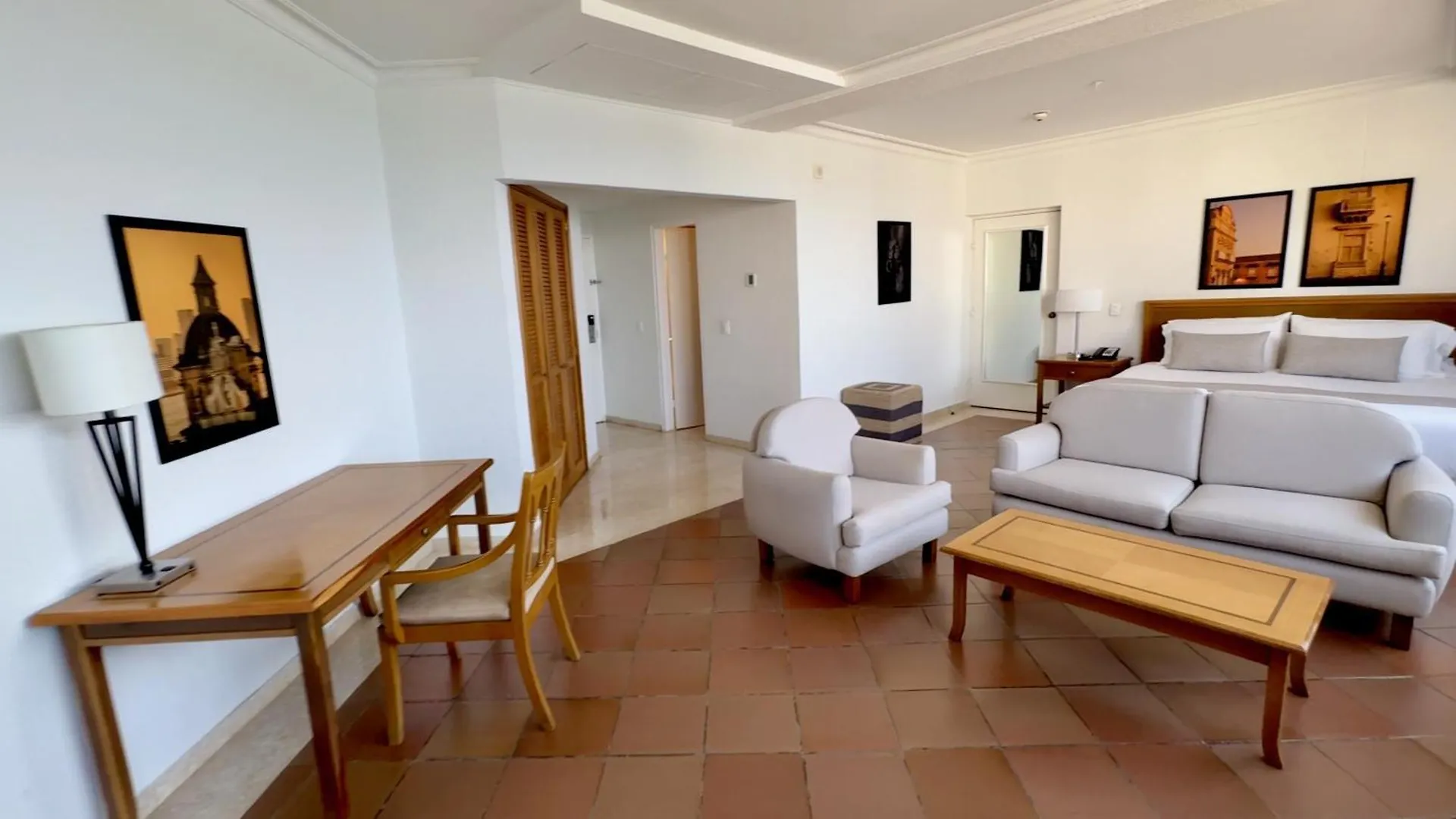 Hotel Almirante Cartagena Colombia 5*,
